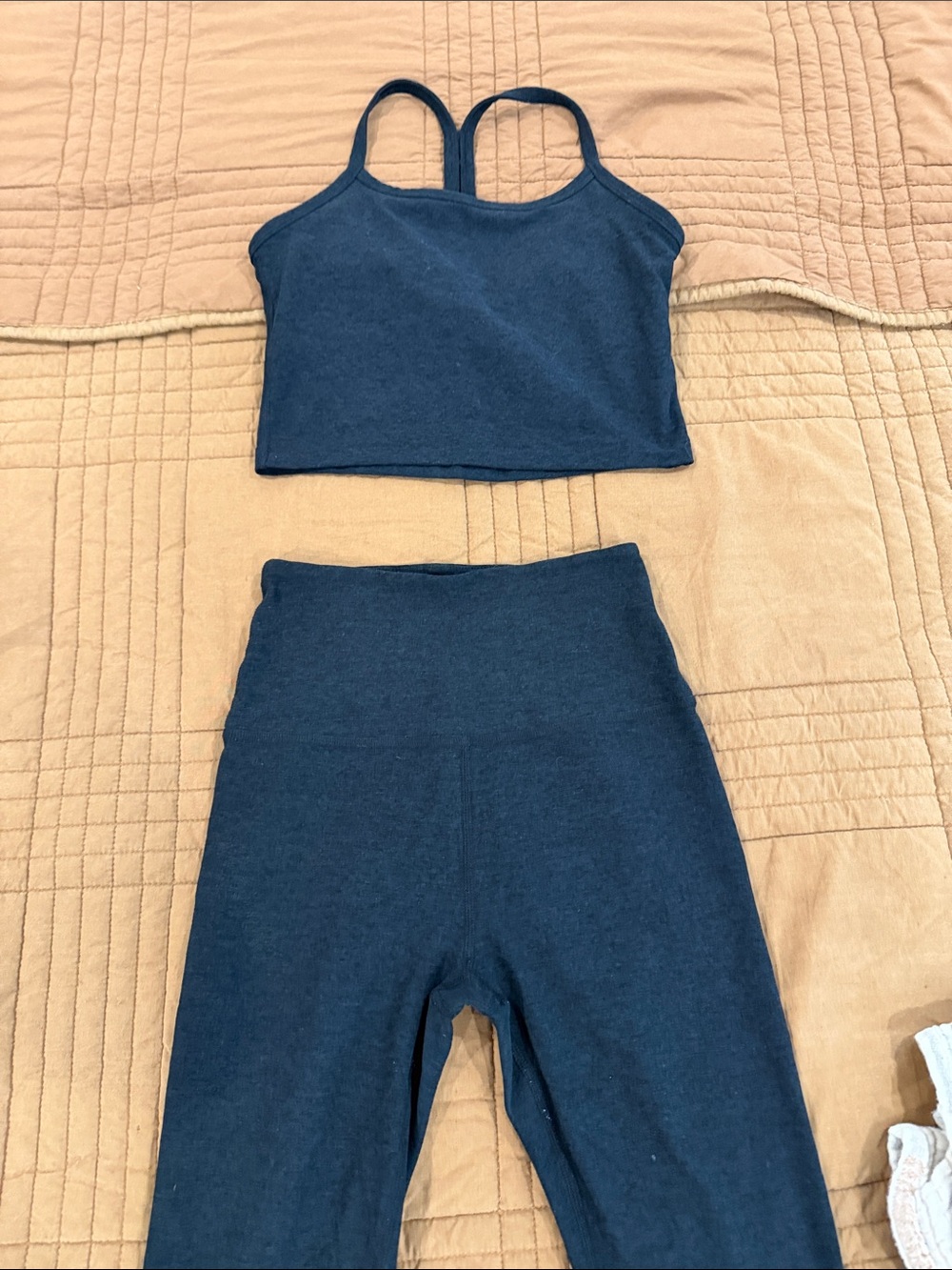 Women’s Beyond Yoga Black High-Waist Leggings and Crop Tank Set - Size XS & S